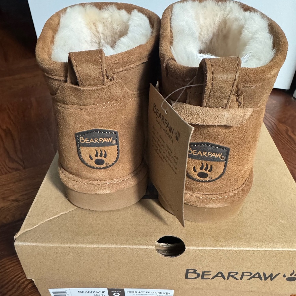 BearPaw Brown Suede Boots with Plush Cream Interior